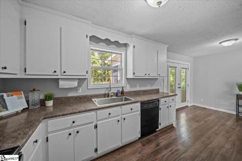 105 E Belvue Road Greenville SC 29687