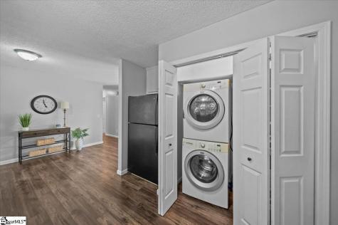 105 E Belvue Road Greenville SC 29687