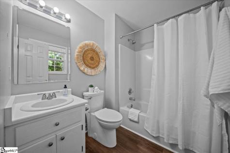 105 E Belvue Road Greenville SC 29687