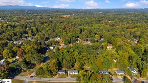 105 E Belvue Road Greenville SC 29687