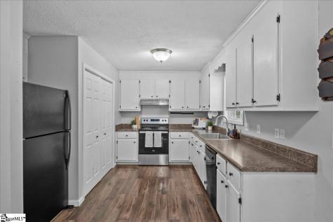 105 E Belvue Road Greenville SC 29687