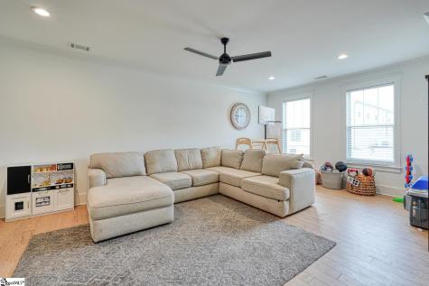 1216 N Pinot Road Duncan SC 29334