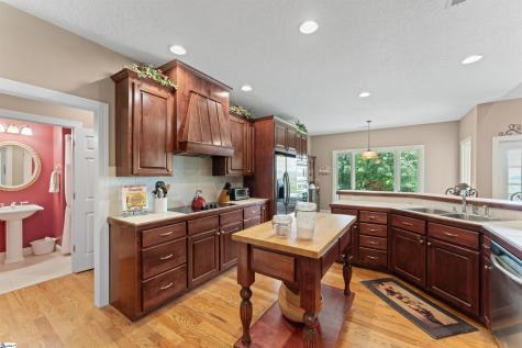 234 Bay View Drive Salem SC 29676