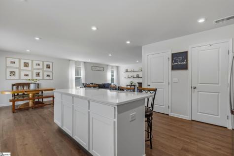 294 Utica Bend Court Seneca SC 29678