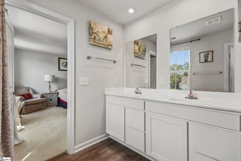 294 Utica Bend Court Seneca SC 29678