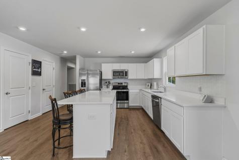 294 Utica Bend Court Seneca SC 29678