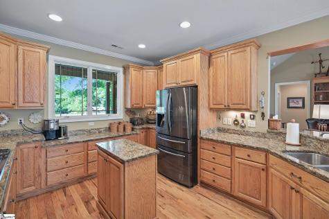 1308 Lakewood Lane Anderson SC 29626