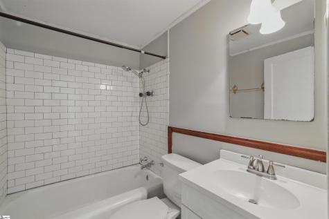 6 Duke Street Greenville SC 29605