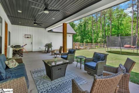 216 Odell Court Williamston SC 29697