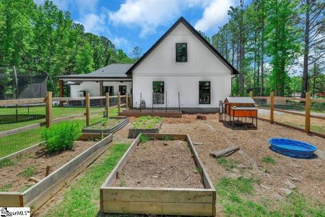 216 Odell Court Williamston SC 29697