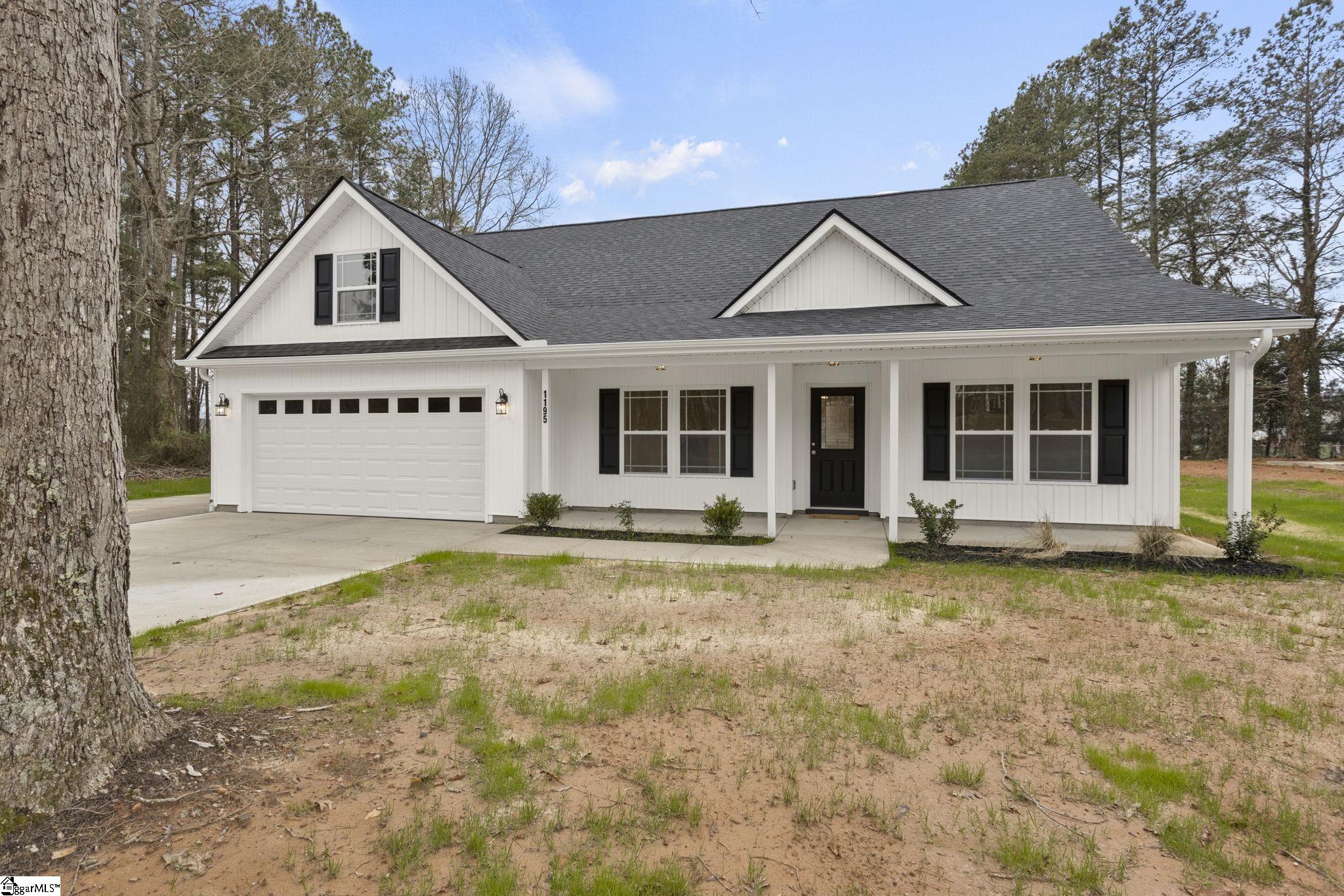 1195 Goodjoin Road Campobello SC 29322