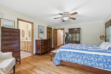 621 Jenkins Bridge Road Simpsonville SC 29680