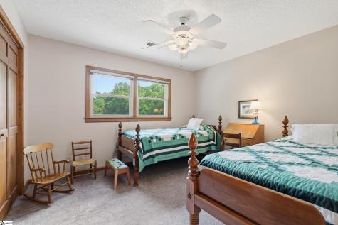 621 Jenkins Bridge Road Simpsonville SC 29680