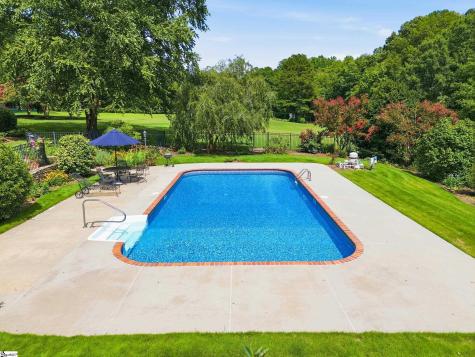 621 Jenkins Bridge Road Simpsonville SC 29680