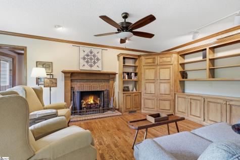 621 Jenkins Bridge Road Simpsonville SC 29680