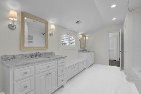 143 Augusta Court Greenville SC 29605