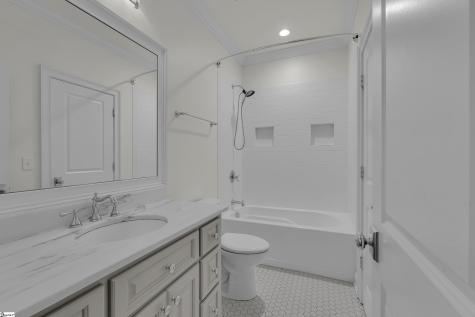 143 Augusta Court Greenville SC 29605