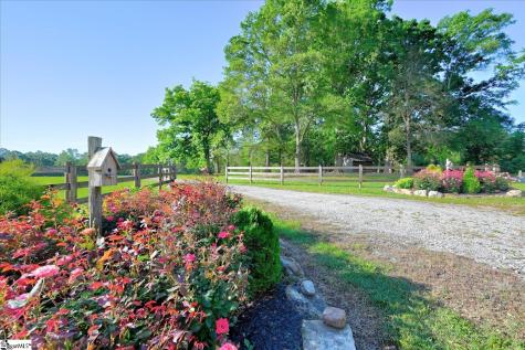 833 Duncan Creek Church Road Laurens SC 29360