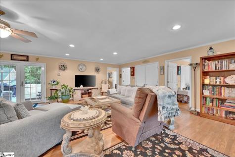 833 Duncan Creek Church Road Laurens SC 29360