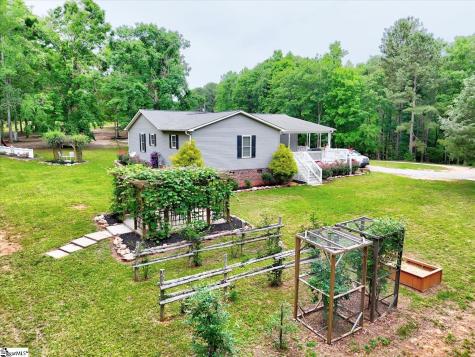833 Duncan Creek Church Road Laurens SC 29360