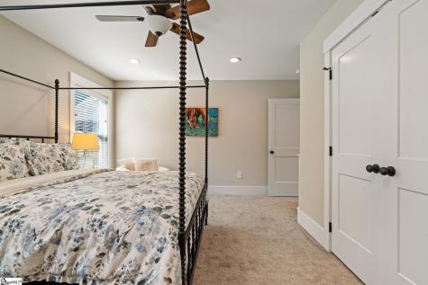 24 Brookdale Avenue Greenville SC 29607