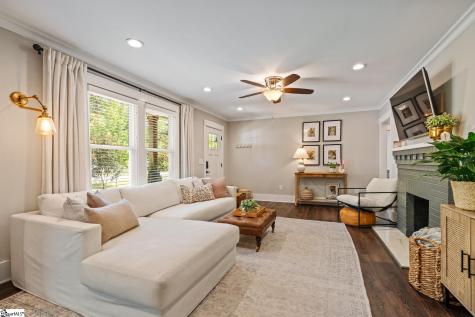 24 Brookdale Avenue Greenville SC 29607