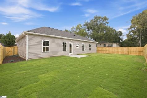 102 9th Street Greenville SC 29611