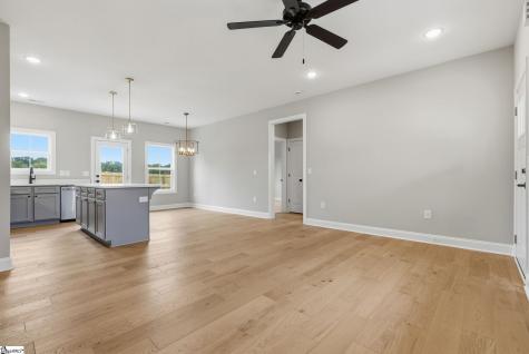 102 9th Street Greenville SC 29611