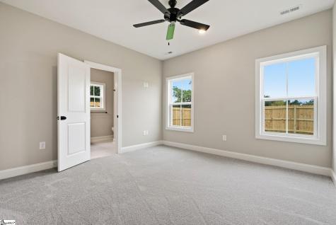 102 9th Street Greenville SC 29611