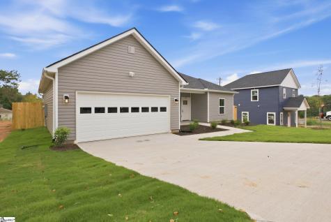 102 9th Street Greenville SC 29611