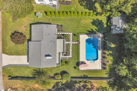 708 Evelyn Drive Seneca SC 29678