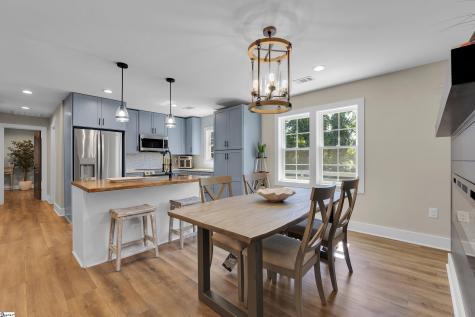 708 Evelyn Drive Seneca SC 29678