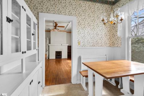 304 Cedar Street Clinton SC 29325