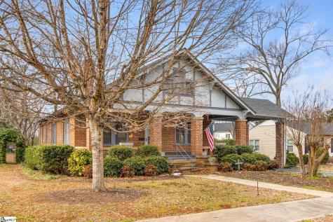 304 Cedar Street Clinton SC 29325