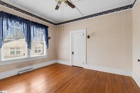 304 Cedar Street Clinton SC 29325