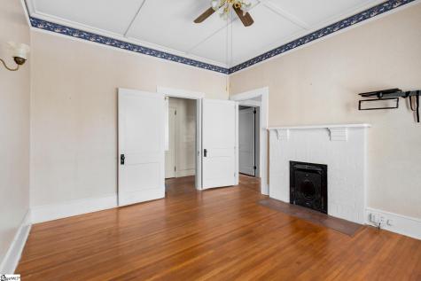 304 Cedar Street Clinton SC 29325