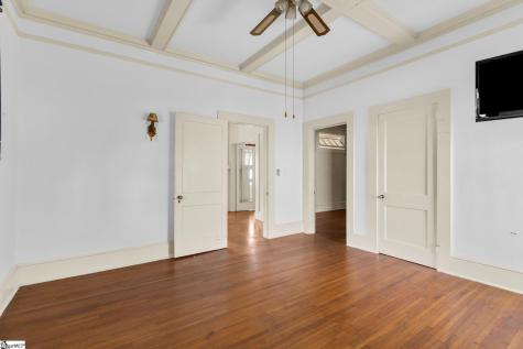 304 Cedar Street Clinton SC 29325