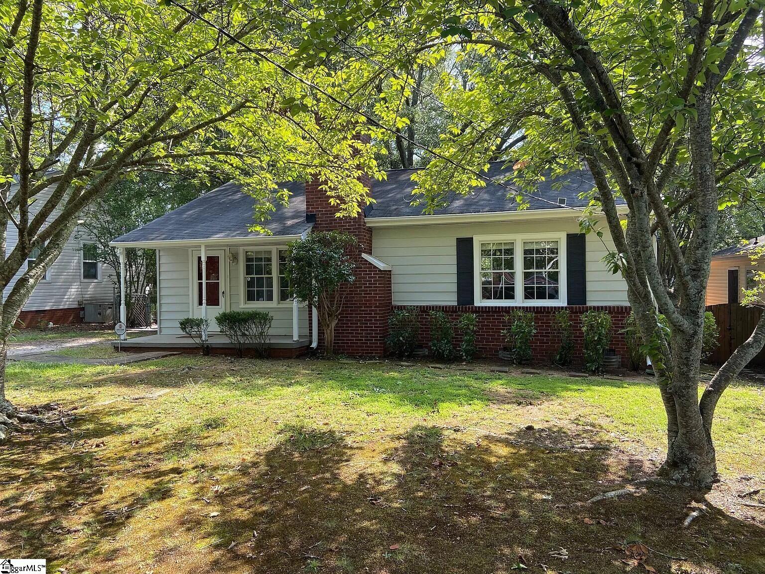 4 Elletson Drive Greenville SC 29607