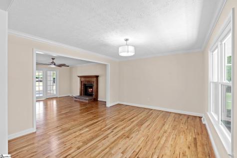 225 E Thistle Lane Greenville SC 29615