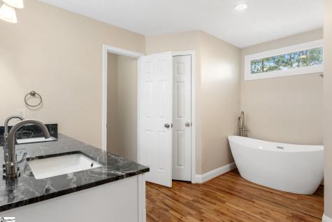 225 E Thistle Lane Greenville SC 29615