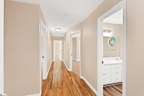 225 E Thistle Lane Greenville SC 29615