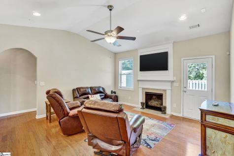 100 Amherst Way Easley SC 29642