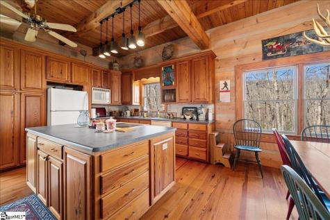 512 Doe Run Pickens SC 29671