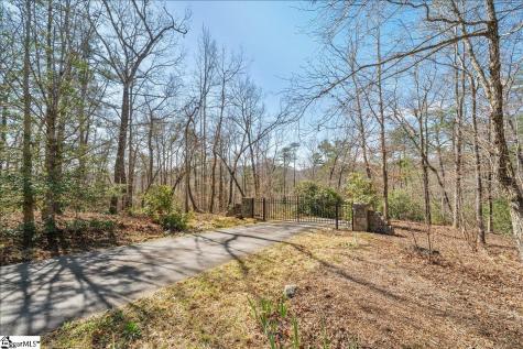 512 Doe Run Pickens SC 29671