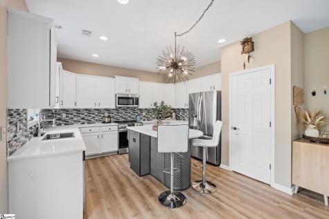 205 Tulip Tree Lane Simpsonville SC 29680