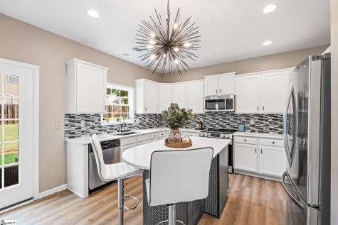 205 Tulip Tree Lane Simpsonville SC 29680