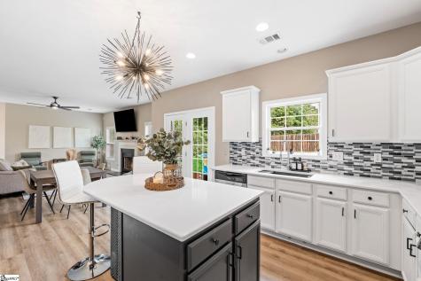 205 Tulip Tree Lane Simpsonville SC 29680