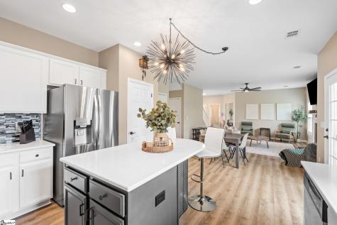 205 Tulip Tree Lane Simpsonville SC 29680