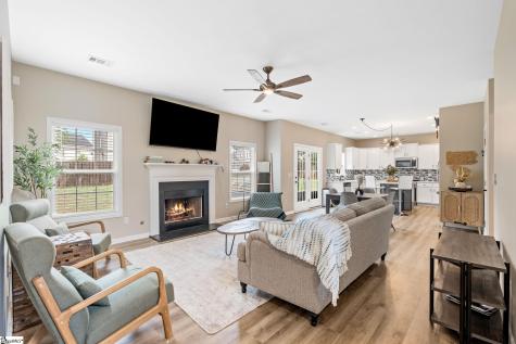 205 Tulip Tree Lane Simpsonville SC 29680