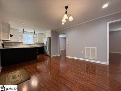 213 Magnolia Street Clinton SC 29325